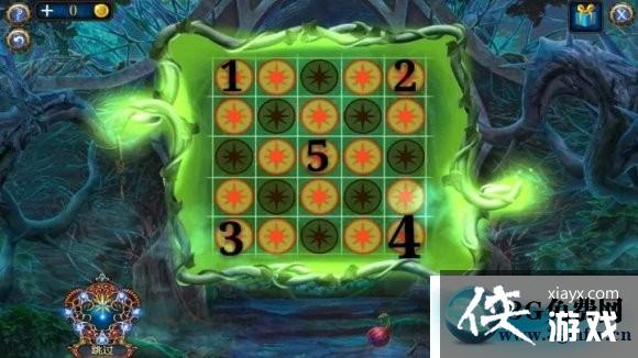 ��������8��ɫ��լ���̵�����С��Ϸ����