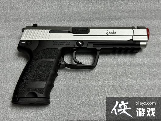 ����ɹ������Σ��4���ﰺSG-09R��ǹģ�� �ǳ�Ư��