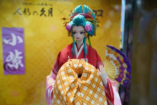 ����������������ɫС�Ϻͷ����ι��� ���»���������˫