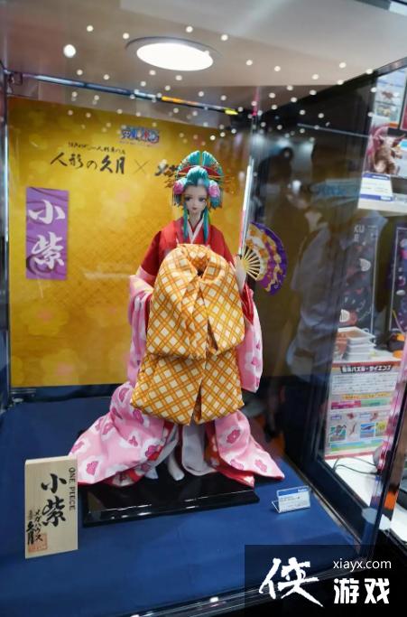 ����������������ɫС�Ϻͷ����ι��� ���»���������˫