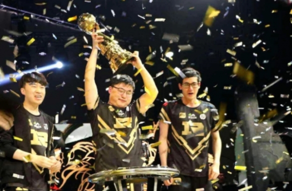 ��lol��2023�ٷ���ʷʮ����ǿս������