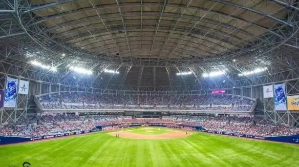 ��lol��s13��ǿ���ٰ�ص����