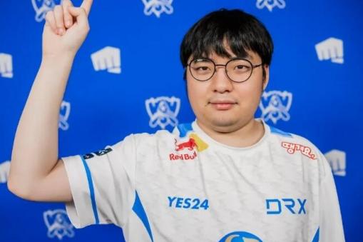 ��lol��ԭ�������ս�ӽ���