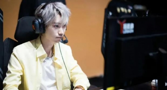 ��lol��doinb���۽���