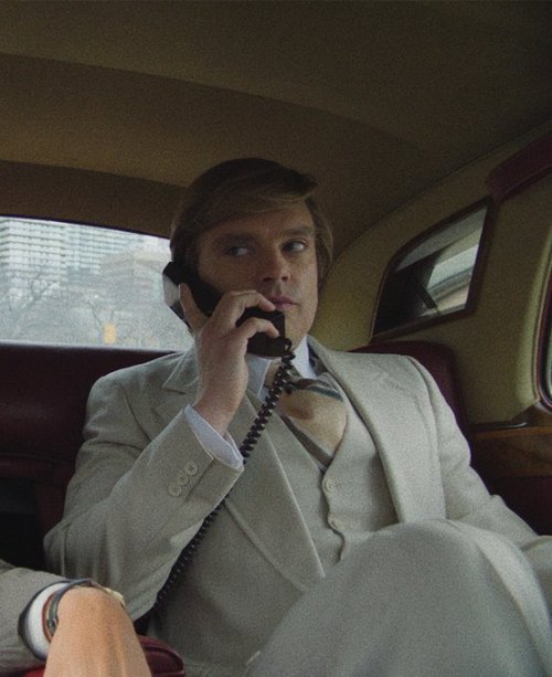 ���ɻ��ڴ�¾����ع⣺������Ա��������������