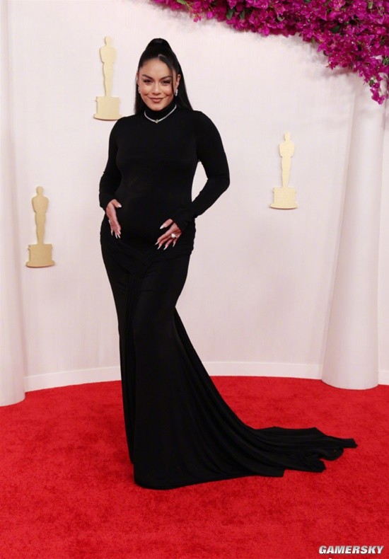 �������ഺ��Ů�����ޣ�����ɯ������˹ϲӭ���ӽ���