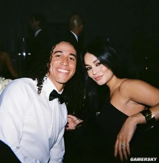 �������ഺ��Ů�����ޣ�����ɯ������˹ϲӭ���ӽ���