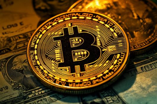 BTC������Լvs���ܺ�Լ��������