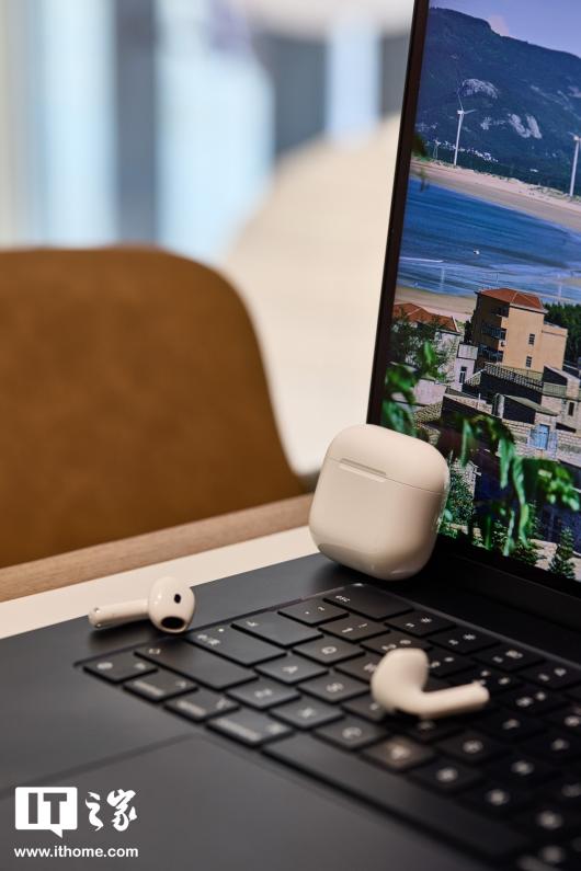 ƻ״η AirPods 4Pro 2 ̼ iOS 26 