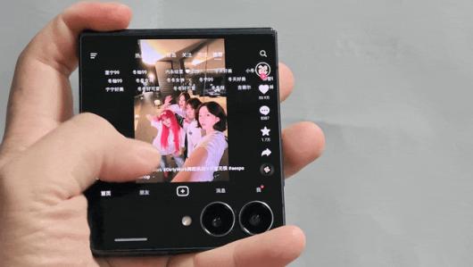  Galaxy Z Flip7 С۵콢֣չҲõġȫ