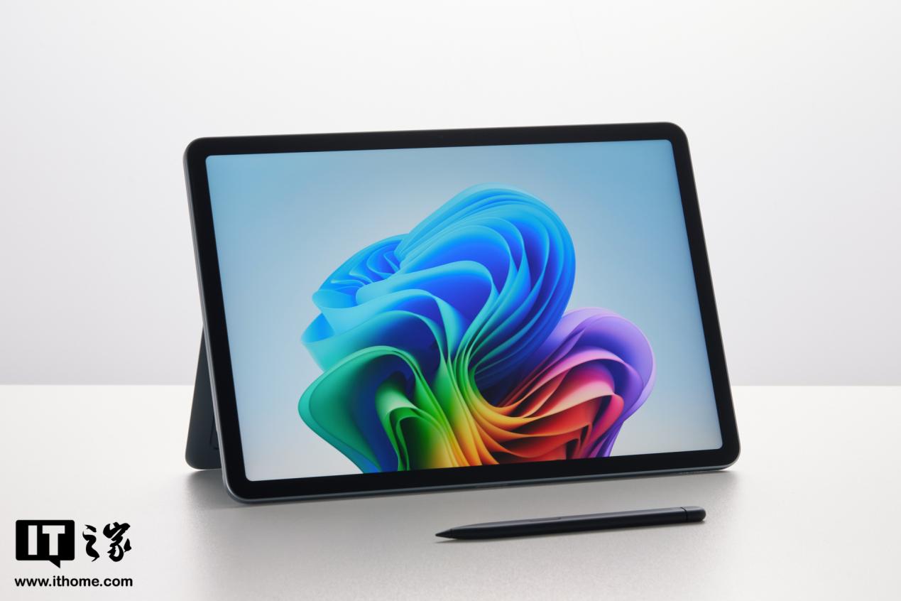 IT֮ҿ䡿΢ 2025 ȫ Surface Pro 12 Ӣһƽͼֵͣ