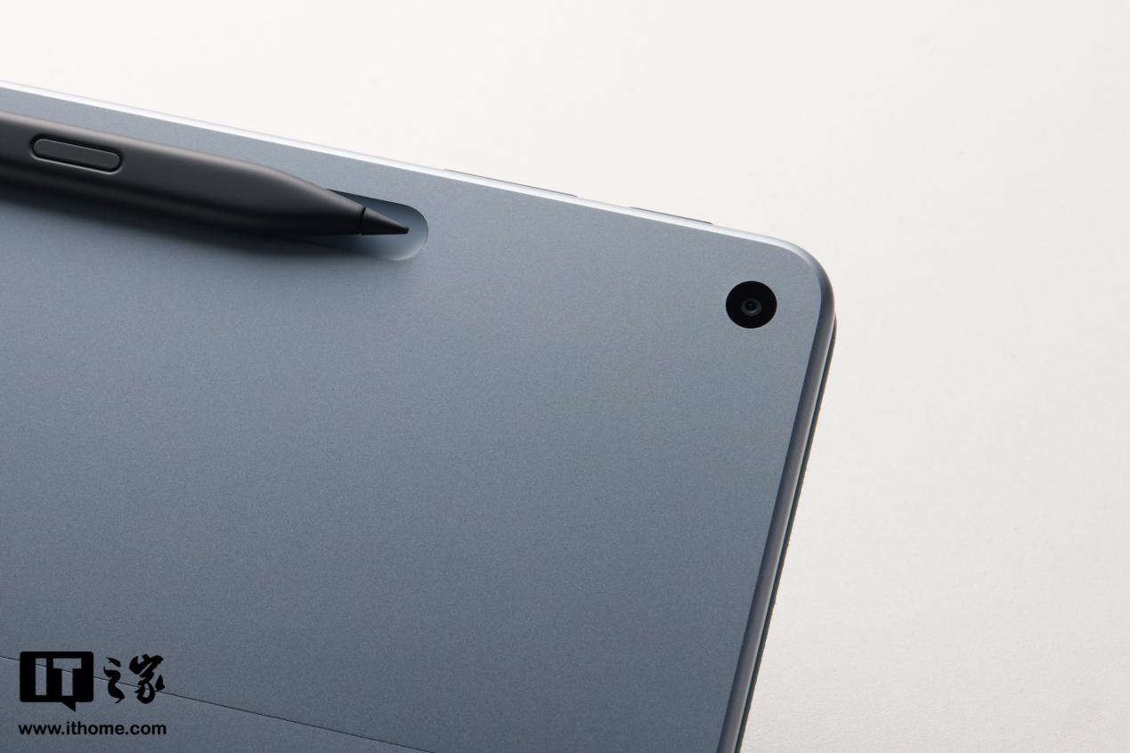 IT֮ҿ䡿΢ 2025 ȫ Surface Pro 12 Ӣһƽͼֵͣ