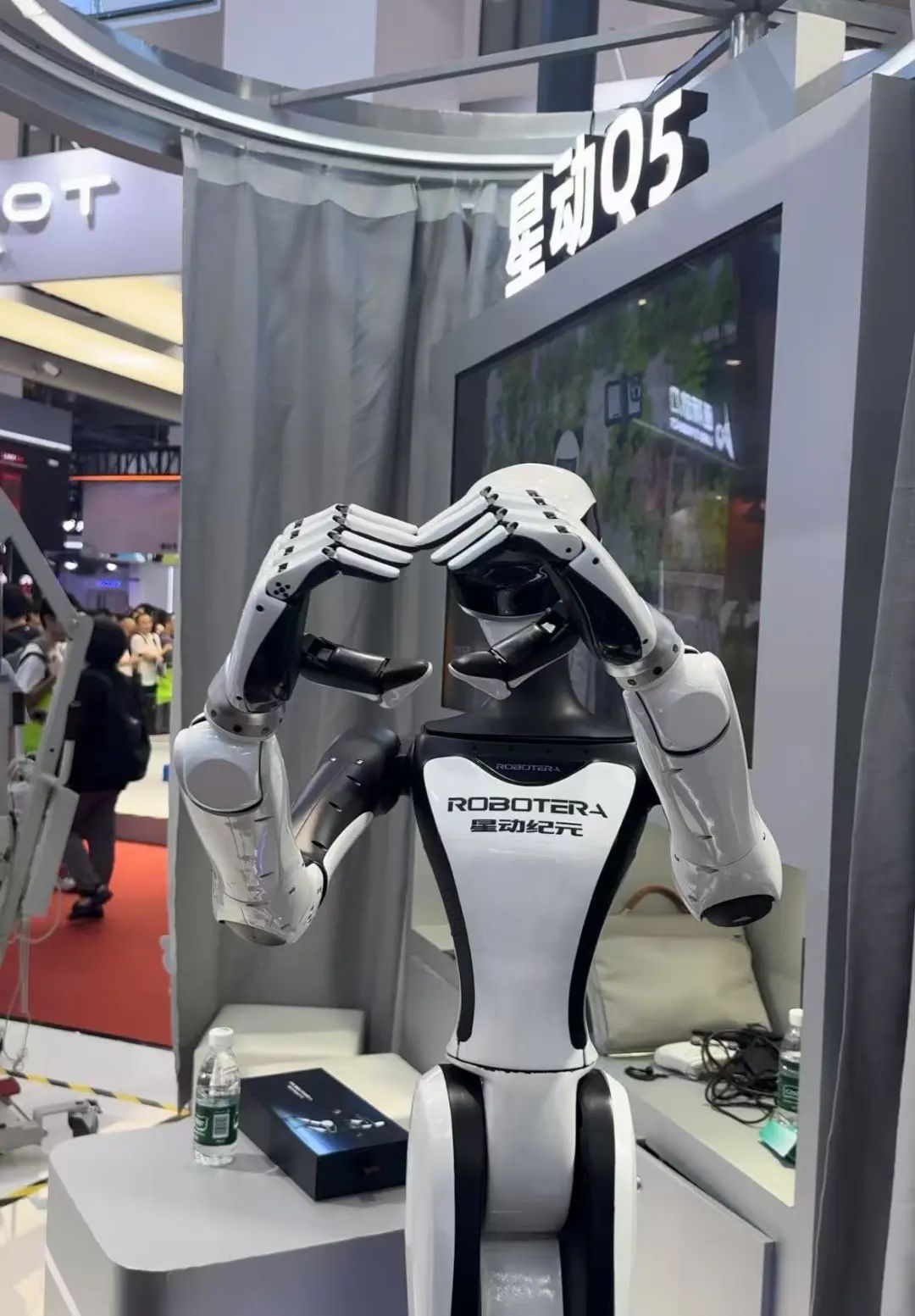 һ�Ŀ�����������˴�ᣬ����ȥ�ֳ��˼�����