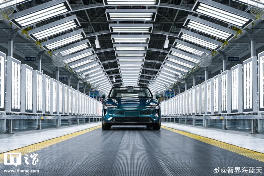 ȫ��·���٣����������ǽ� R7 ���� SUV ����չ������