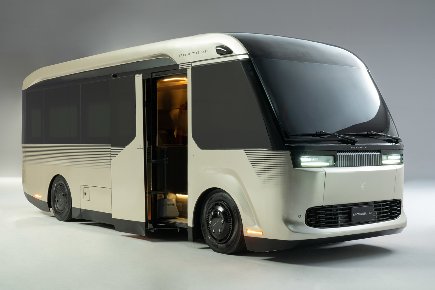 �躣ͬ���ó��������ɣ������Я���������ŷ������Դ��ʿ