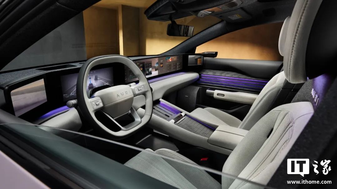 �����µ� E5 Sportback �������� ICCOA Carlink������ OPPO / vivo / С�׵����������ֻ�Ʒ��