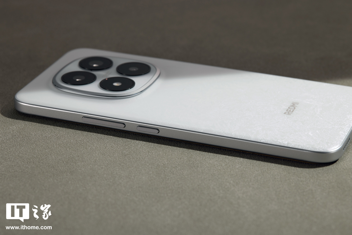 REDMI Note 15 Pro + �ֻ�ͼ�ͣ��Գ���ƣ������������ֵ
