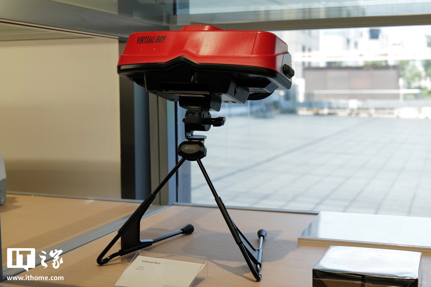 ������ Virtual Boy ������Ϸ���� 2 �µ� NSO �⣬�������⹺�� Switch VR ͷ�����