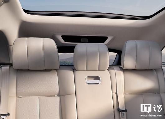 ���������׿����г����� S9T �䱸����ͶӰ��Ļϵͳ 2.0��֧�� 1080P ���廭��