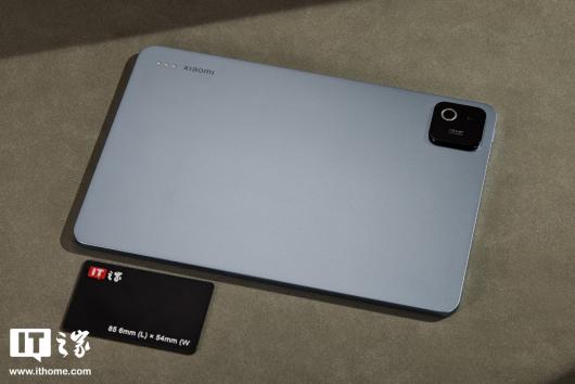 ��IT֮�ҿ��䡿XIAOMI Pad 8 ����ͼ�ͣ��ͱ��Ͷȵ�����ɫ���ᱡ�ֻ���