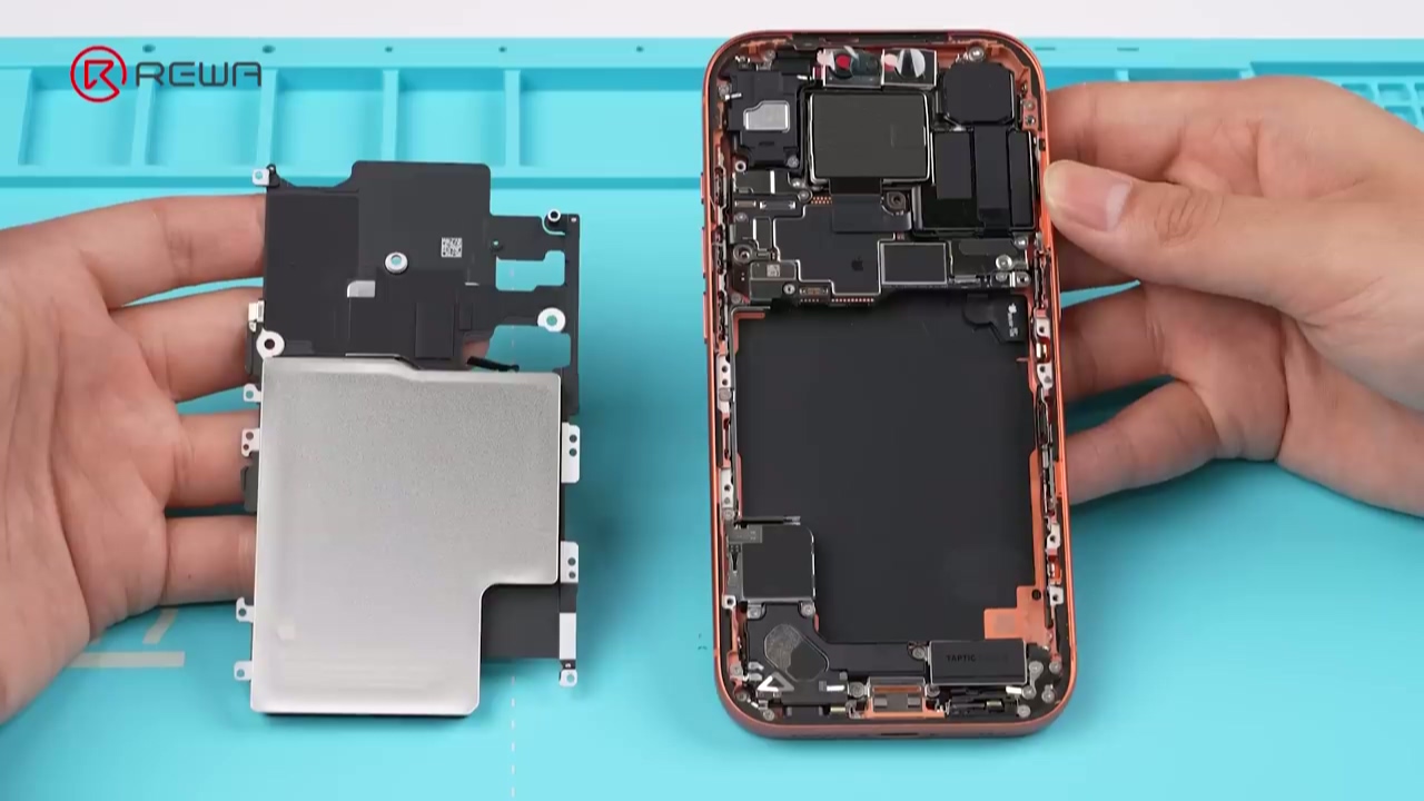 ƻ iPhone 17 Pro ײ𣺸ά