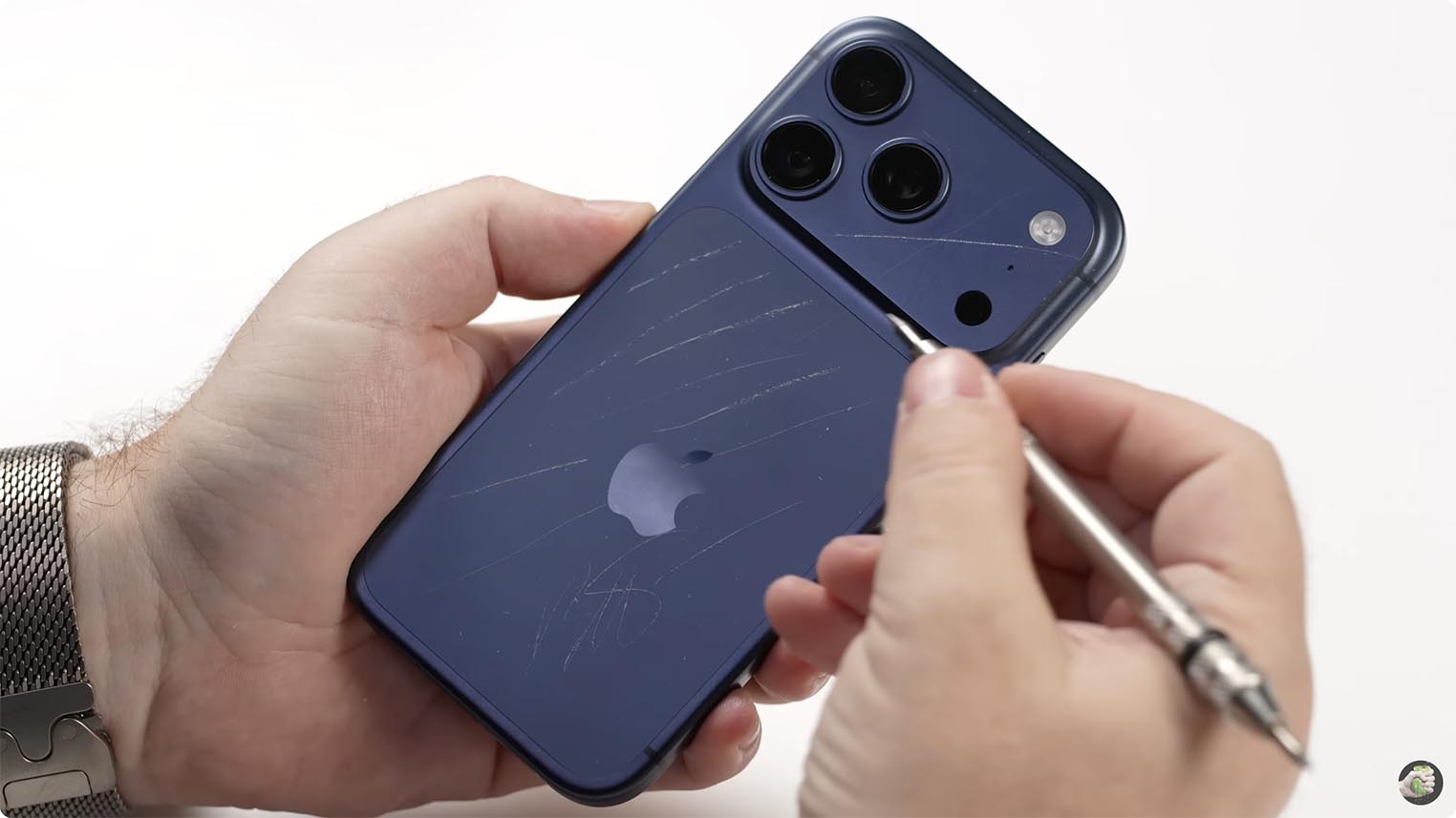 ƻ iPhone 17 Pro / Max ΣɫΪ