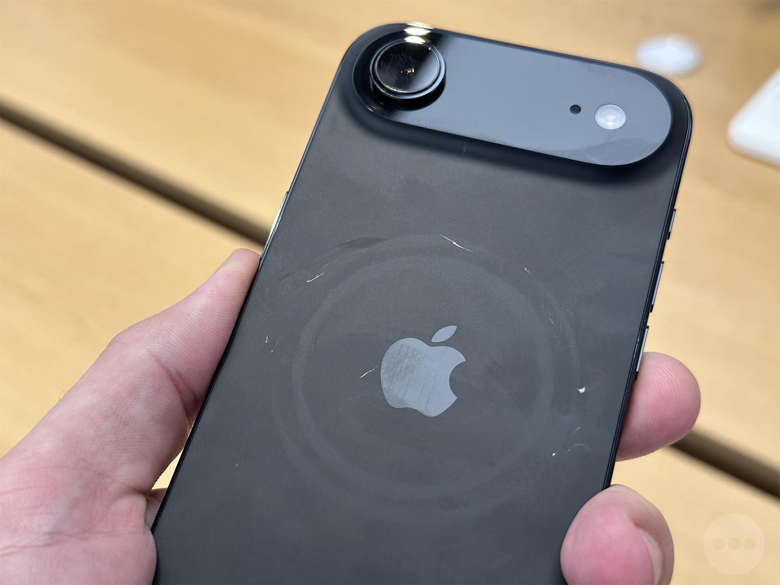 ƻ iPhone 17 Pro / Max ΣɫΪ