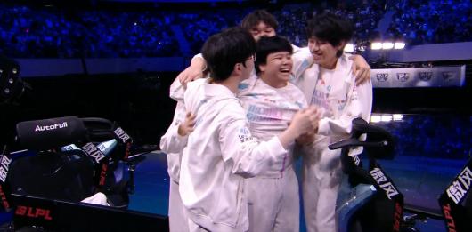 BLG 3:2 TES����Ӣ�����ˡ�2025 LPL ����ܹھ�����