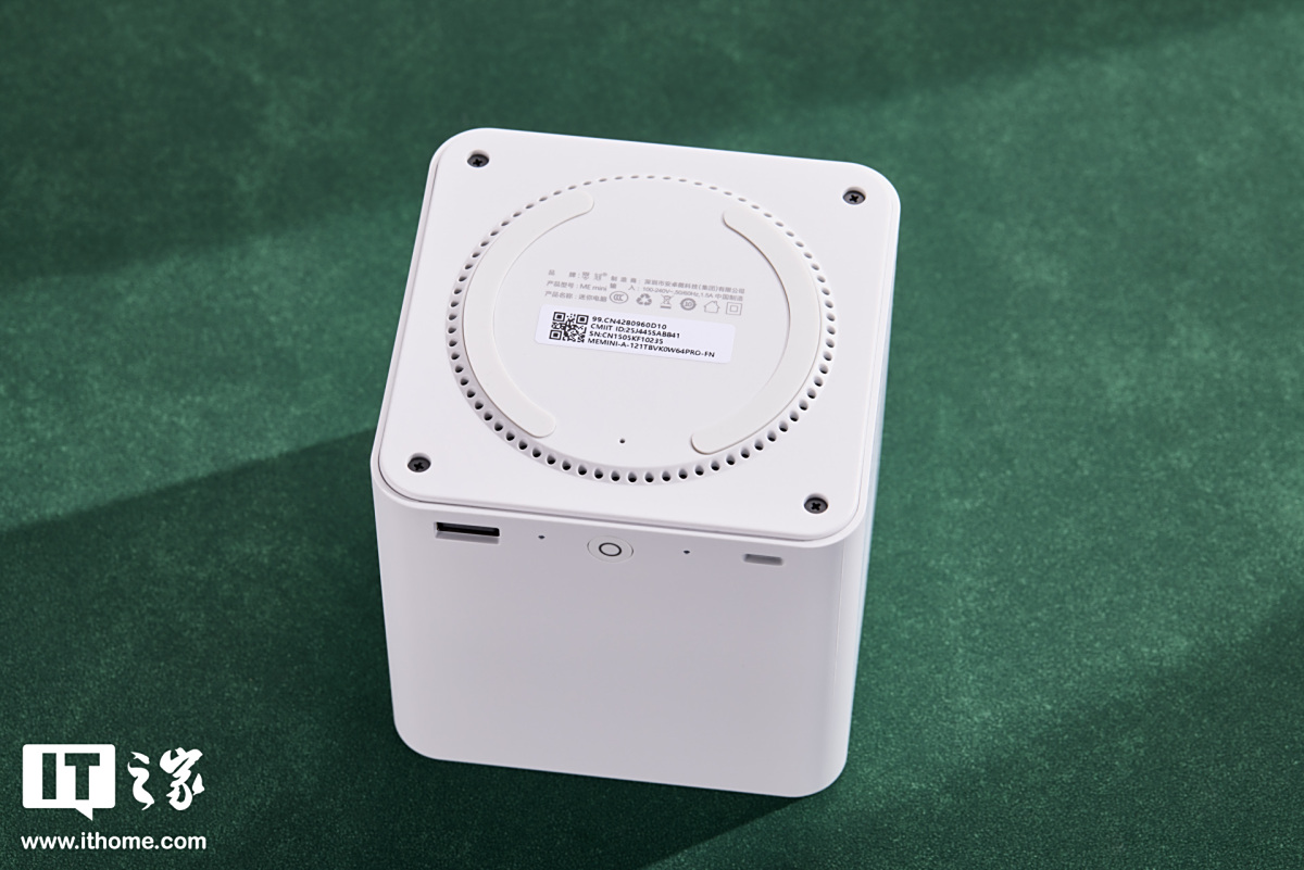 ǧԪ����λȫ�� NAS����̷�ţ���� ME mini ˽������������