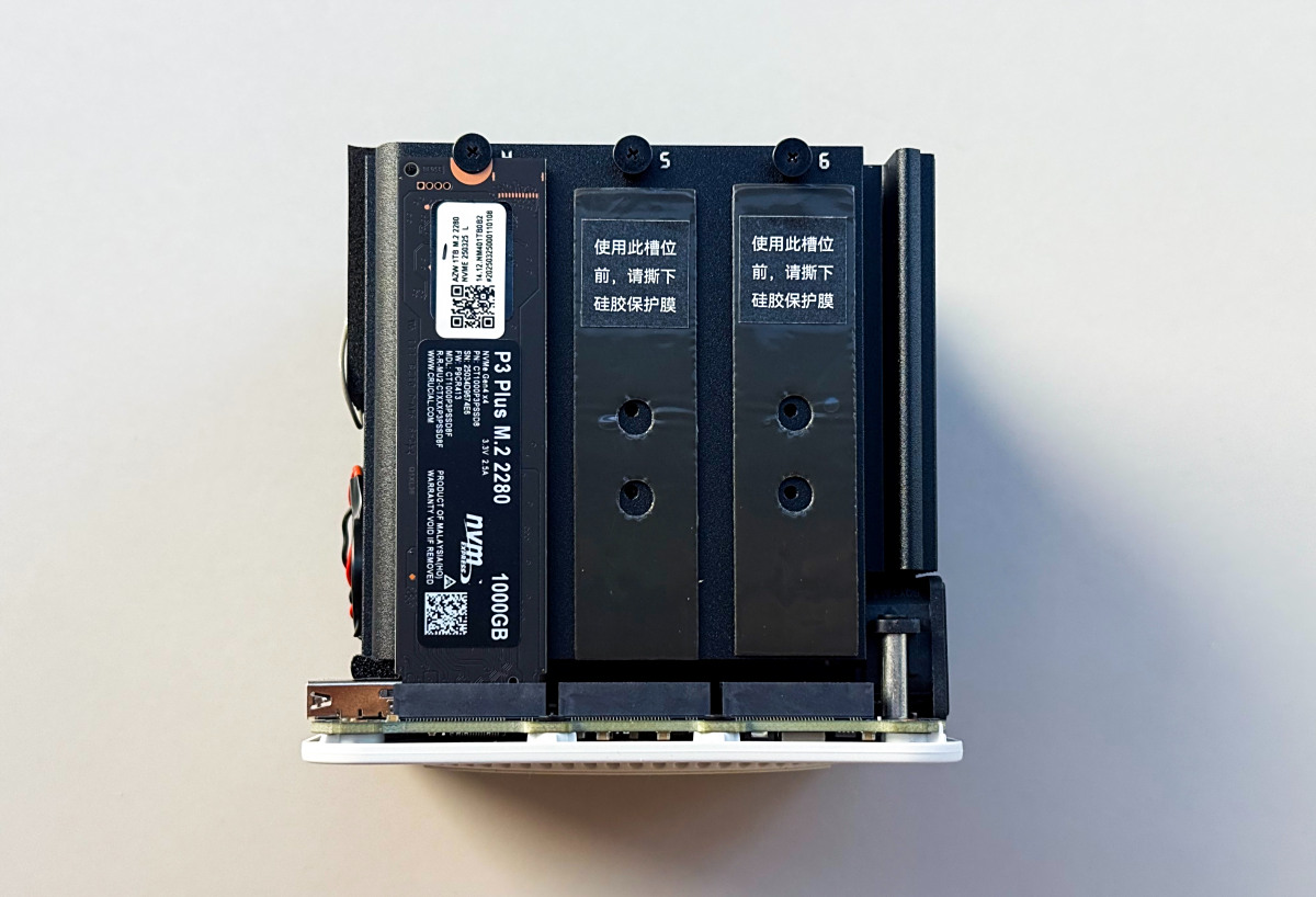 ǧԪ����λȫ�� NAS����̷�ţ���� ME mini ˽������������