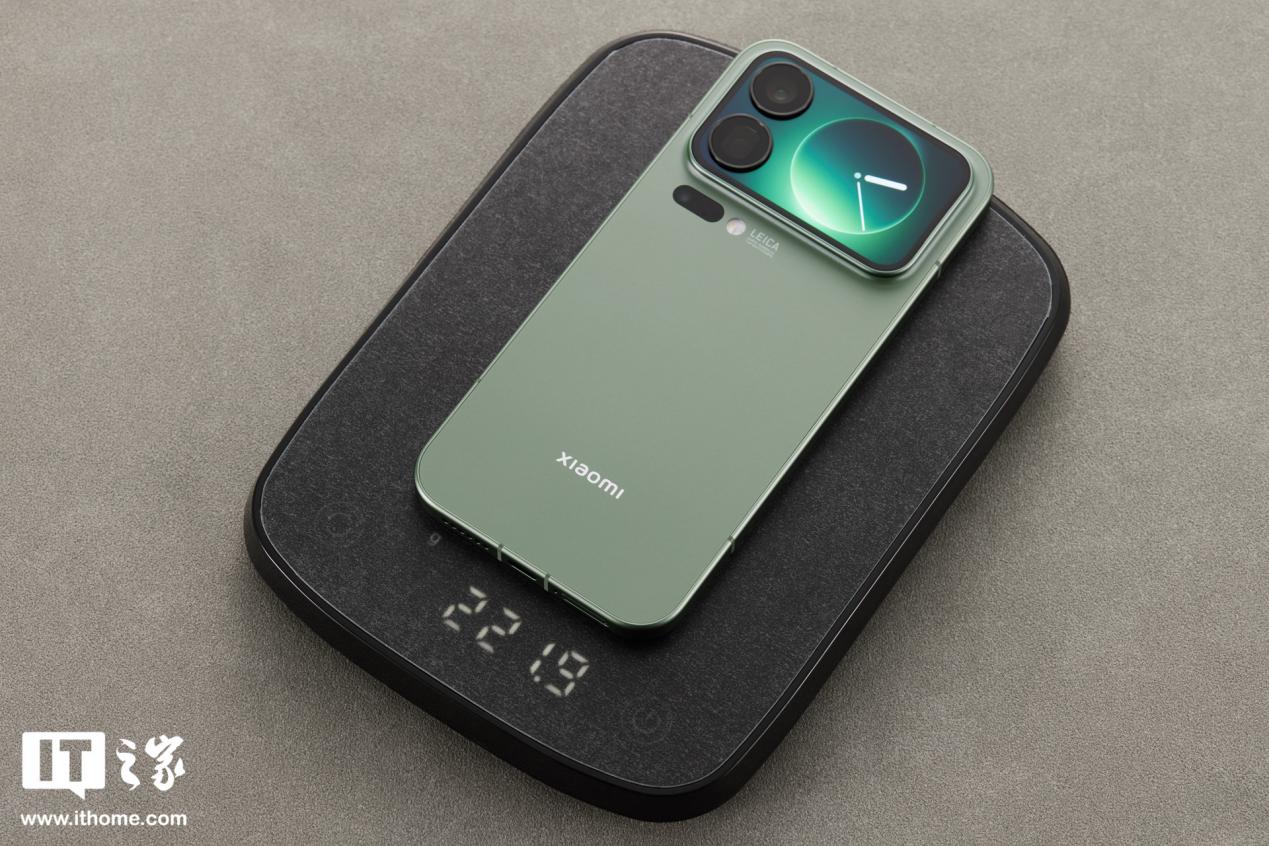 С�� 17 Pro / Pro Max �ֻ�ͼ�ͣ����ֱ����ƣ�������������