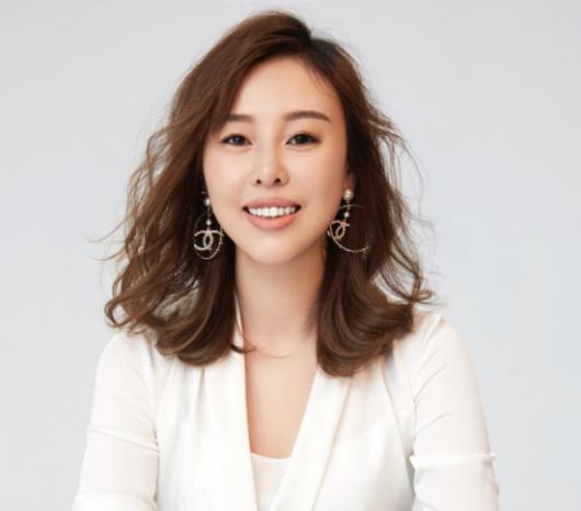 ���ӷ�����������Ʒ�ʻ������¶���̾����ݼ�ֵ���ȷ�����