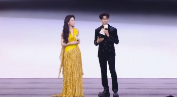 �복�е� Surprise �ĸо������������ǽ��Ʒ�ܼ�͸¶������������������������͡�