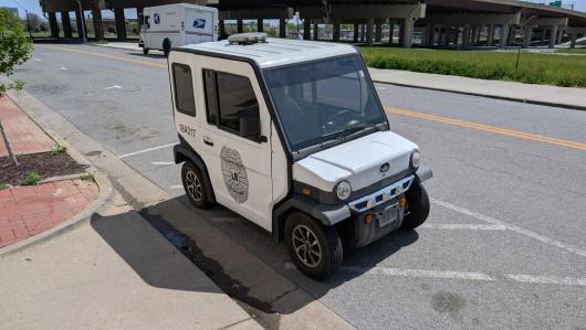 德国街头现“AI 停车侦探”:1 小时查 1500 辆车,效率是人工 7 倍 德国街头现“AI 停车侦探”:1 小时查 1500 辆车,效率是人工 7 倍