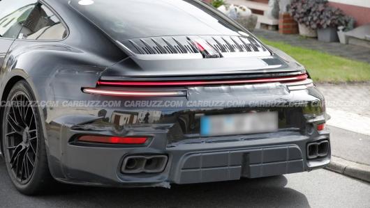 ͵ѧʱ 911 Turbo Touring ԭͳŦ