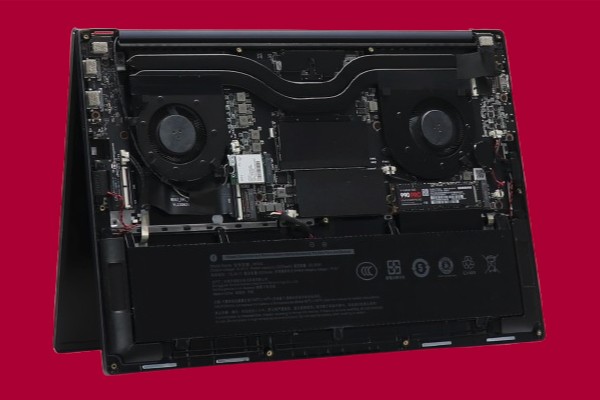 Slimbook �Ƴ��°� Linux �ʼǱ� Excalibur Blue������ AI 9 365