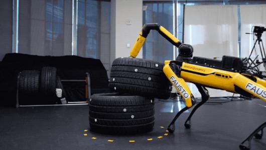 ��ʿ�ٶ��������� Spot �ع飬�������ȡ�Эͬ��������̥