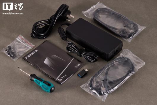 IT֮ҡIntel Core Ultra 225H + ڣȣռ Z425 ˽