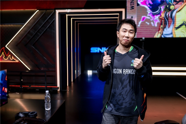 SCS 2025����ܾ���Բ����Ļ��ѡ��M����XiaoHai�ֻ�ȭ��15�������Ǵ�˵��Ⱥ��֮�ǡ��ܹھ�