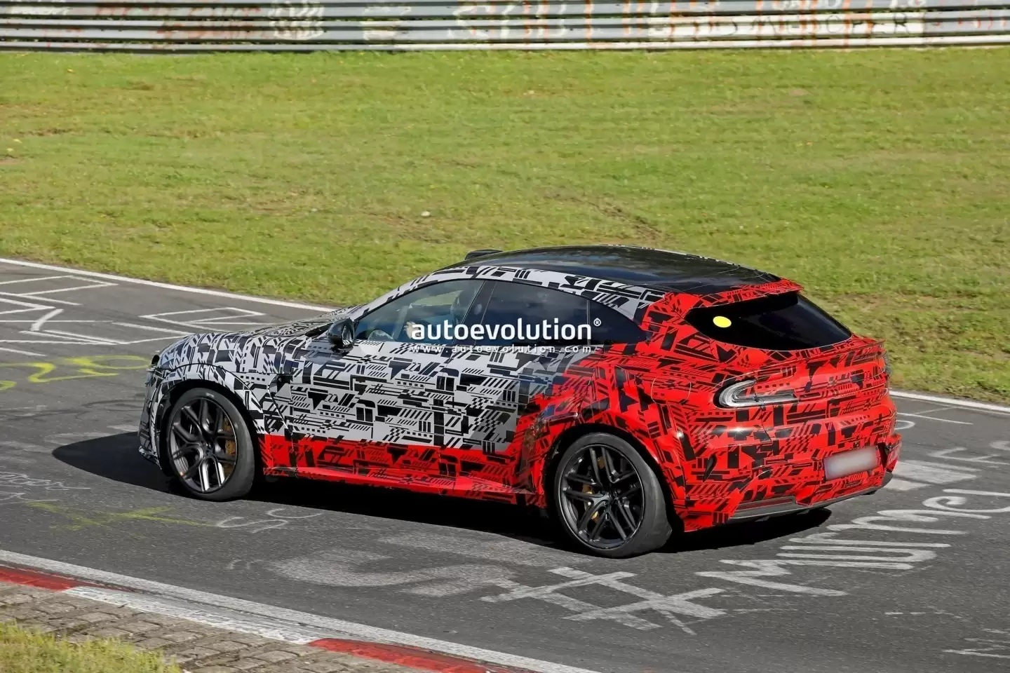 С�� YU7 GT ��սŦ������SUV ���ޡ����أ������� 1500 ��������һ����Ȧ���ո����