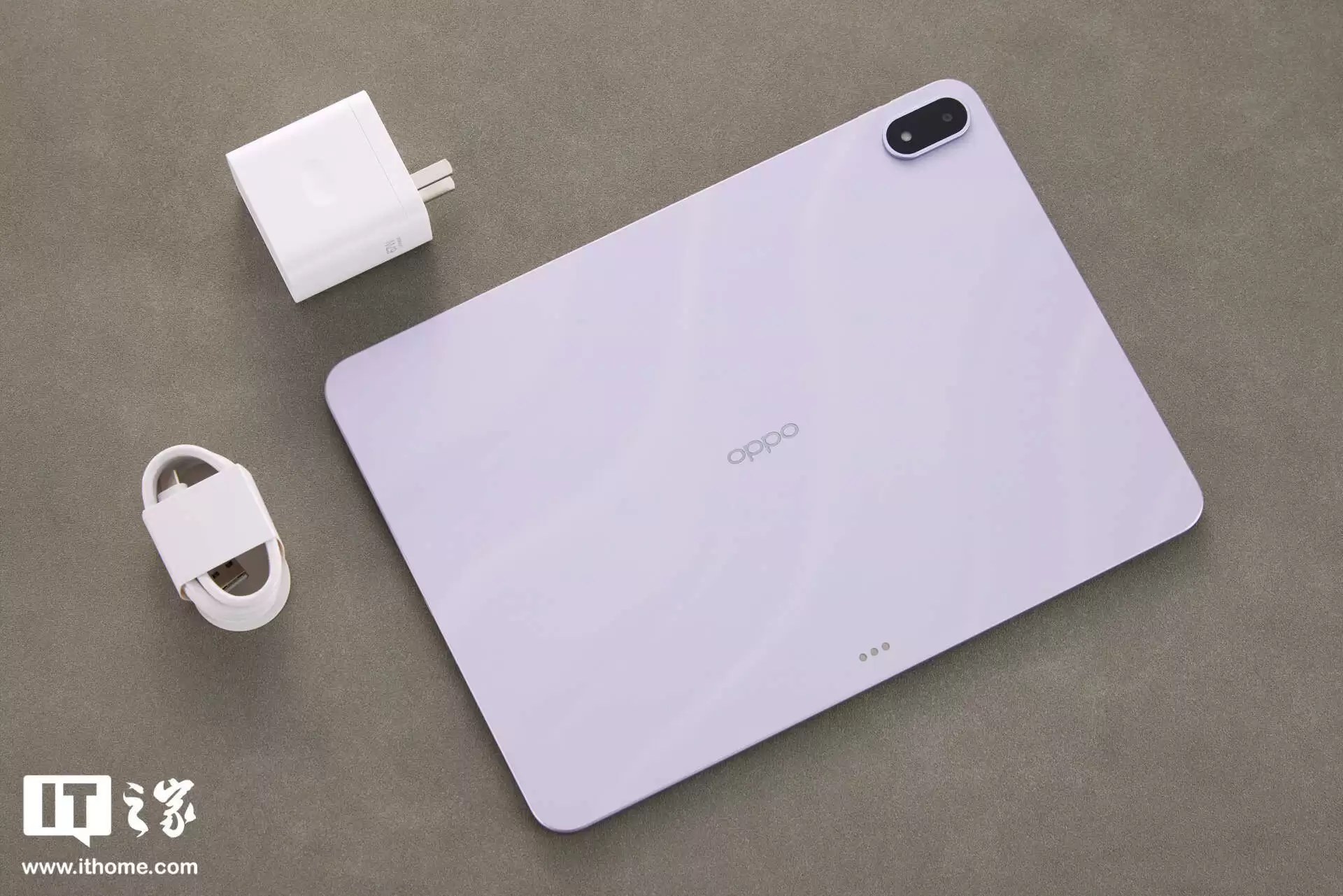 ��Ϣ��ĳ�� 8.8 Ӣ������ OLED Сƽ��������� 8 Elite Gen5 ��������Ԥ��Ϊ OPPO ��Ʒ