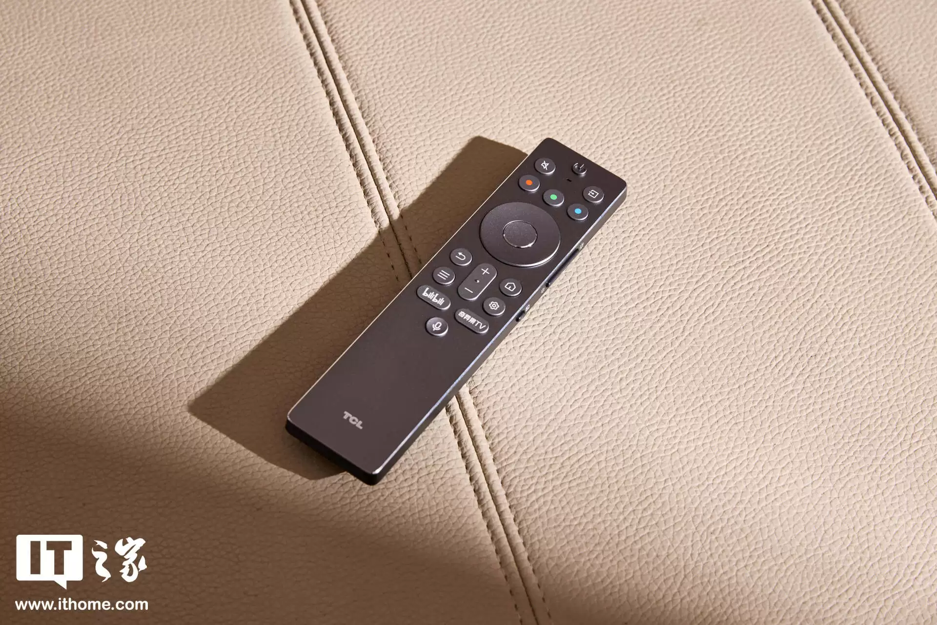 TCL X11L 98 吋 SQD-Mini LED 电视图赏:顶配机皇,100% BT2020 色域、上万尼特亮度 TCL X11L 98 吋 SQD-Mini LED 电视图赏:顶配机皇,100% BT2020 色域、上万尼特亮度