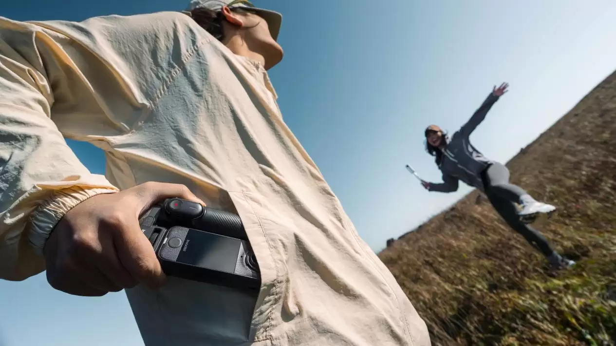 影石 Insta360 X4 Air 上市:2099 元,8K 全景 + 165g 机身 影石 Insta360 X4 Air 上市:2099 元,8K 全景 + 165g 机身