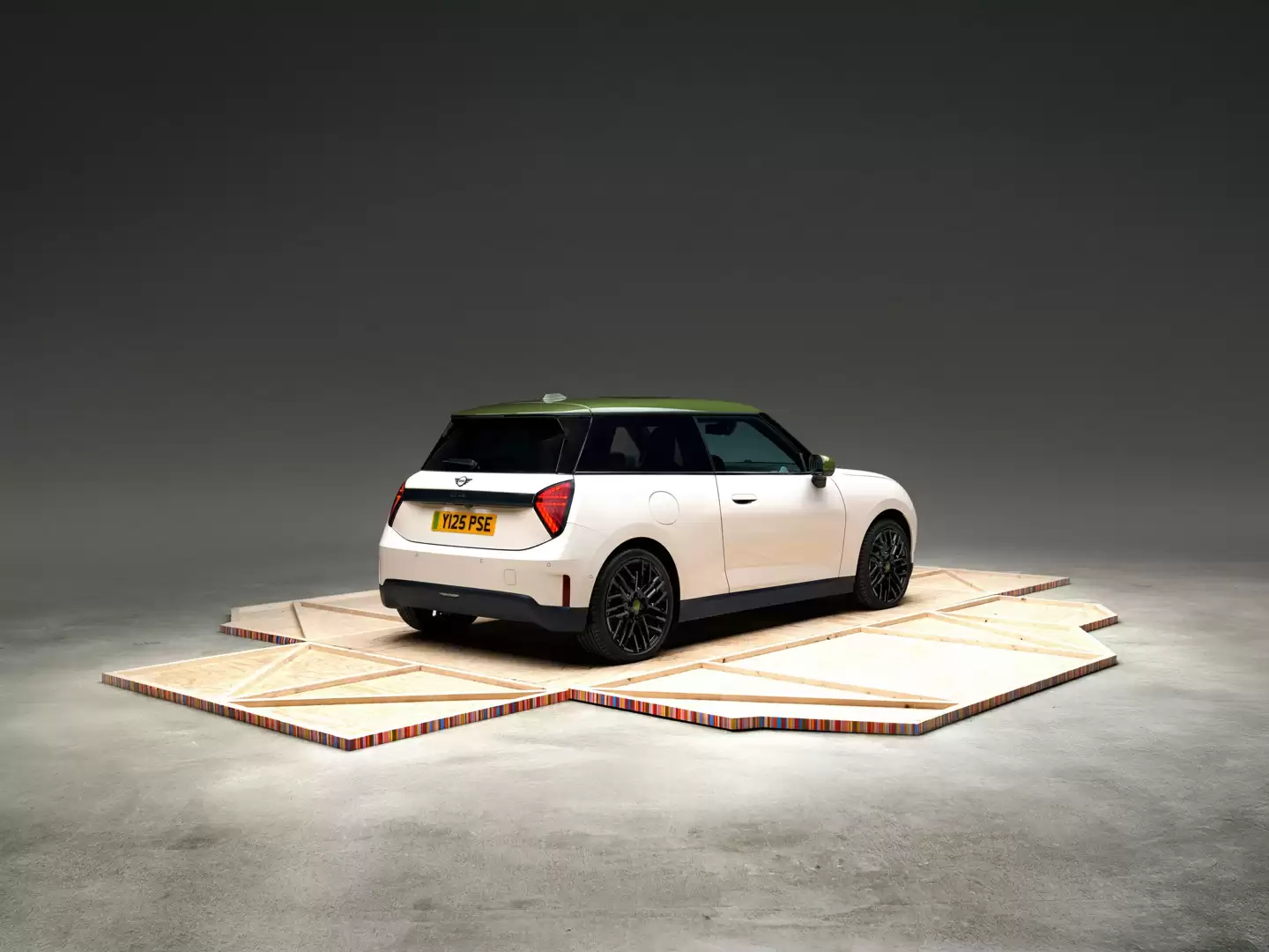 ȫ�����㣺���� MINI Paul Smith Edition �ǳ���Ӣ�׷�����