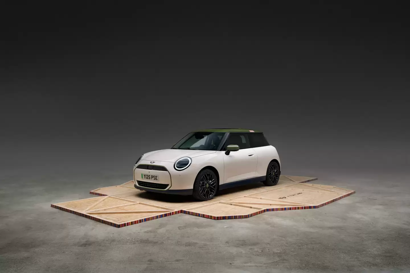 ȫ�����㣺���� MINI Paul Smith Edition �ǳ���Ӣ�׷�����