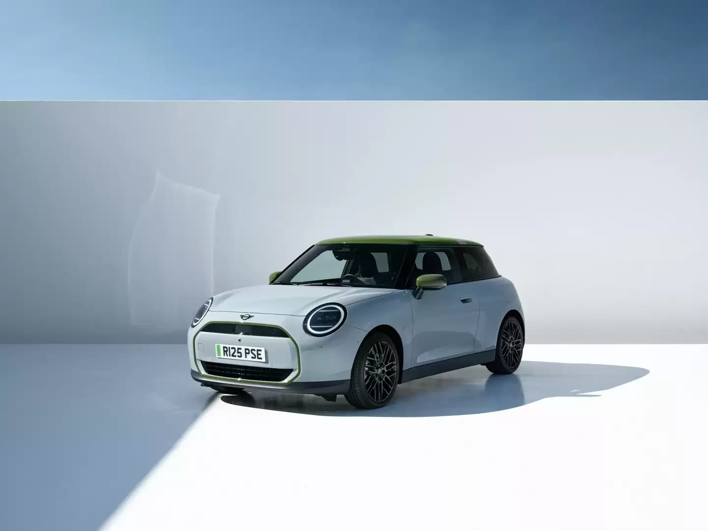 ȫ�����㣺���� MINI Paul Smith Edition �ǳ���Ӣ�׷�����