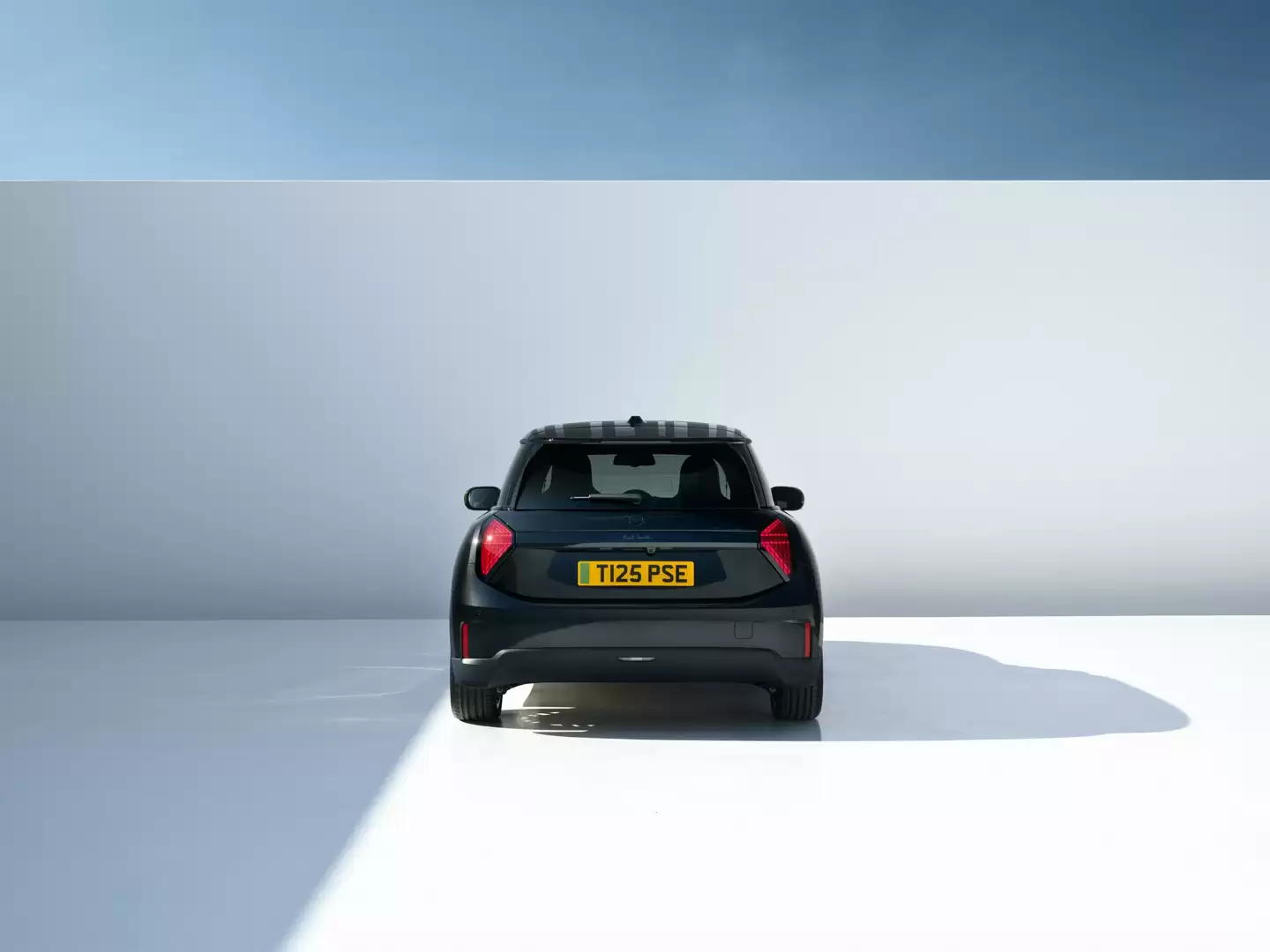 ȫ�����㣺���� MINI Paul Smith Edition �ǳ���Ӣ�׷�����