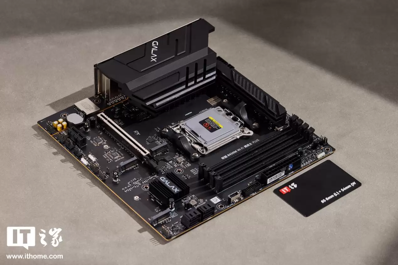 IT֮ҡӰ B650M Wi-Fi ʿ PLUS ⣺͵ƣ