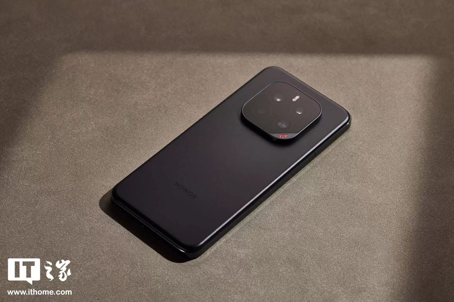 Ѷҫ144 ֡Ÿͣҫ GT Pro ϵй