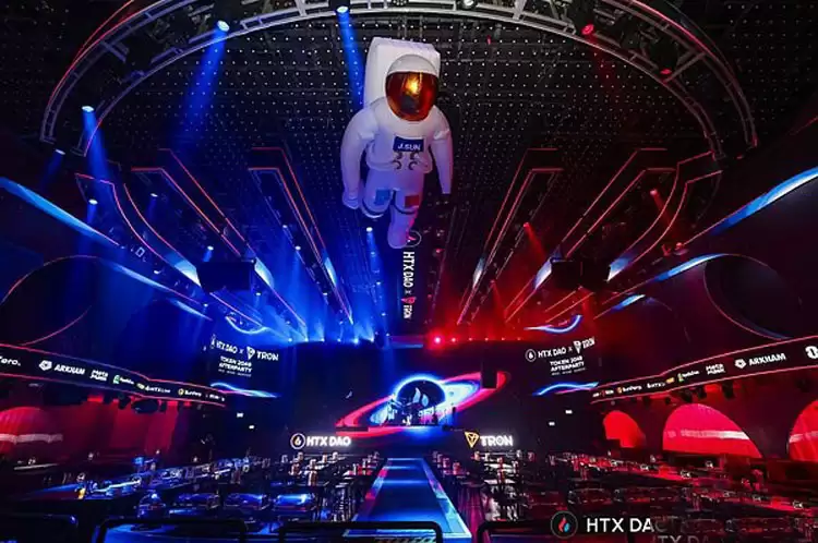 һ����ϸ�˽�HTX DAO�벨��TRON���ǵ�ȼTOKEN2049 Afterparty ��Web3���롰�޽硱��ʱ